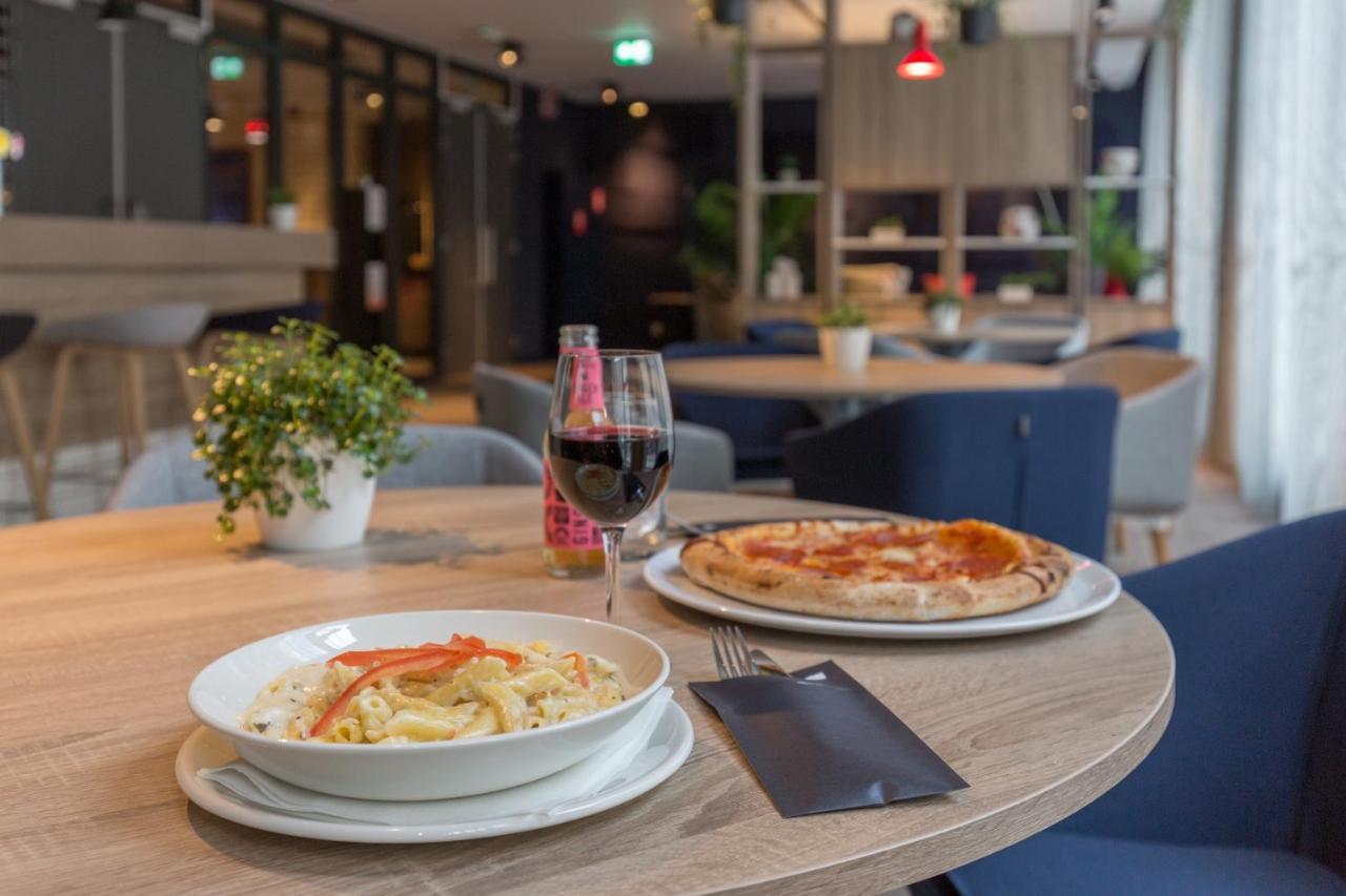Holiday Inn Express Brussels-Grand-Place By Ihg Экстерьер фото