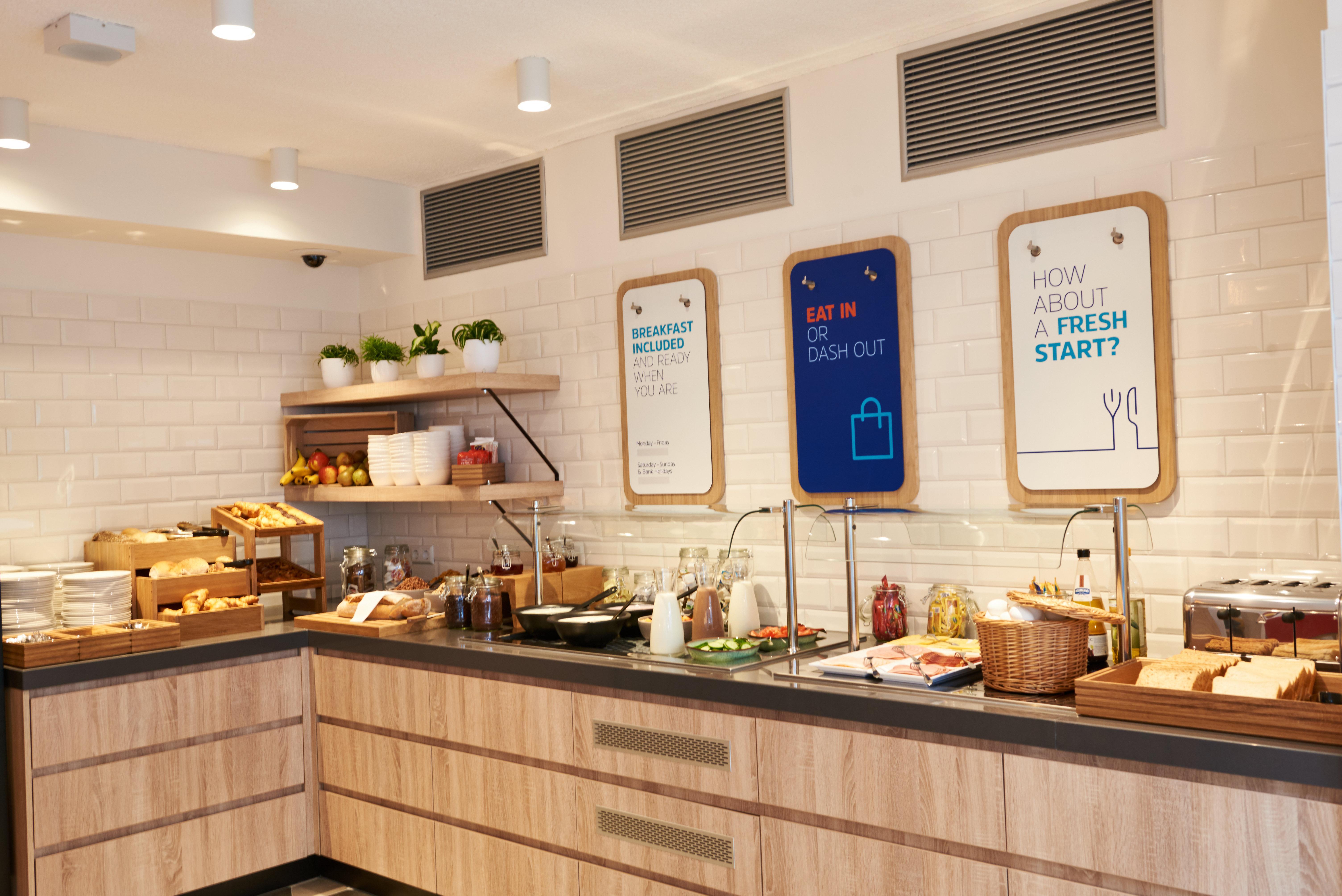 Holiday Inn Express Brussels-Grand-Place By Ihg Экстерьер фото