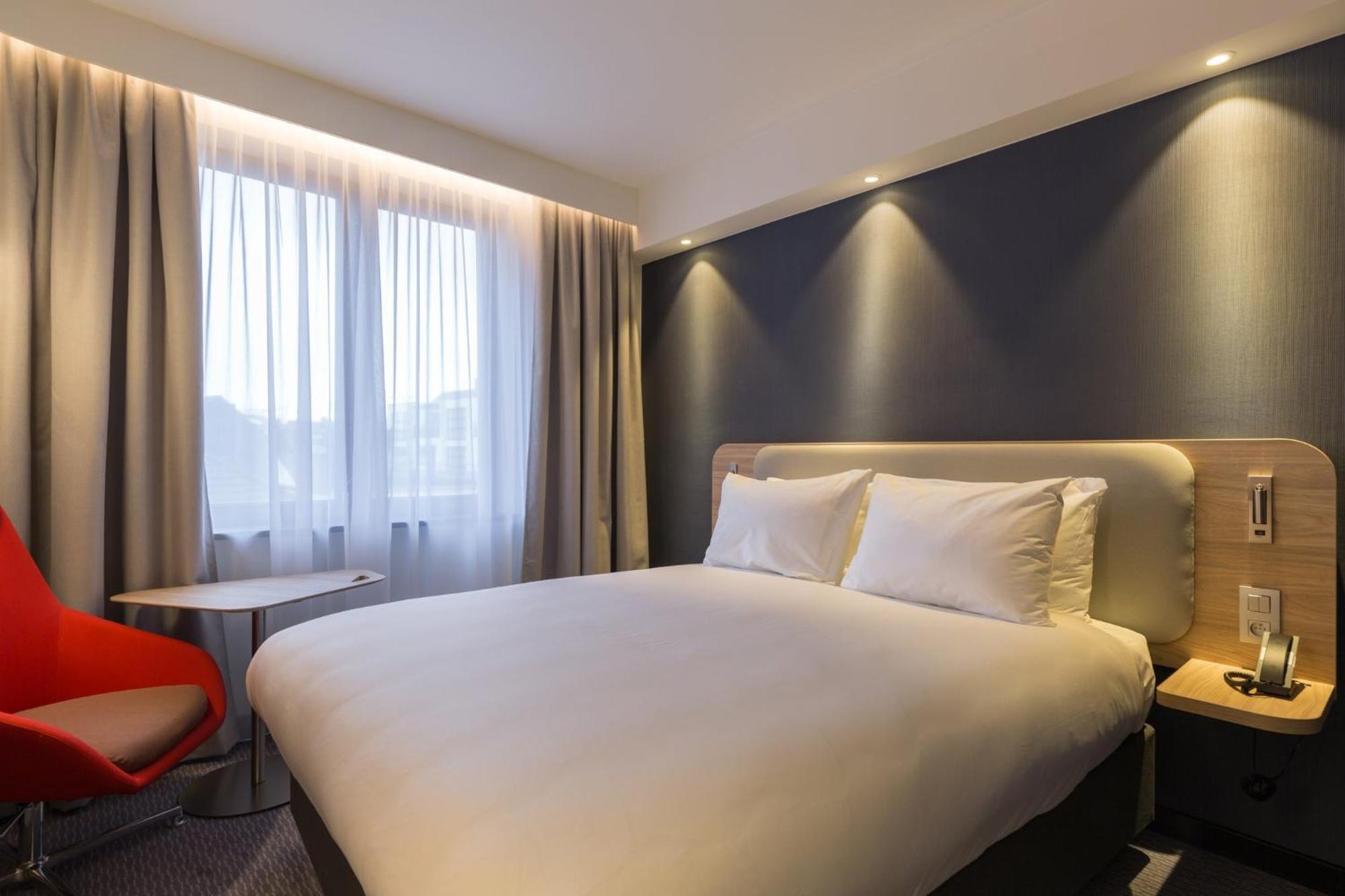Holiday Inn Express Brussels-Grand-Place By Ihg Экстерьер фото